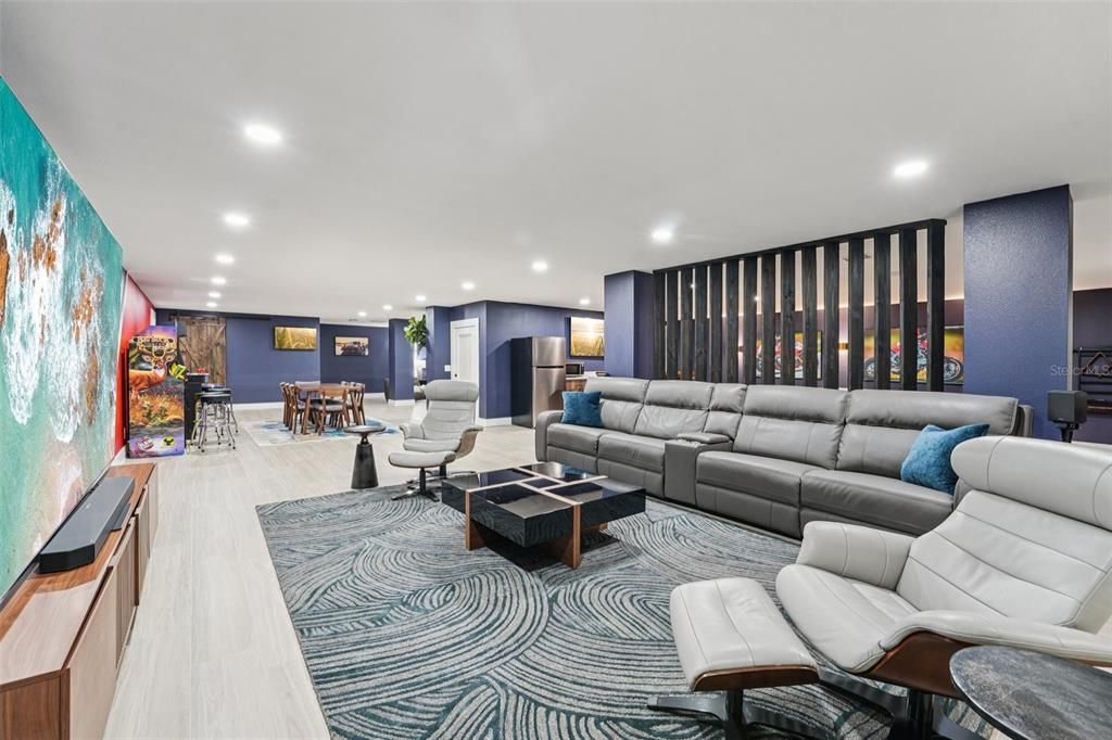 Dining room, Interior, Living room, Recessed Lighting, Wood Texture Flooring