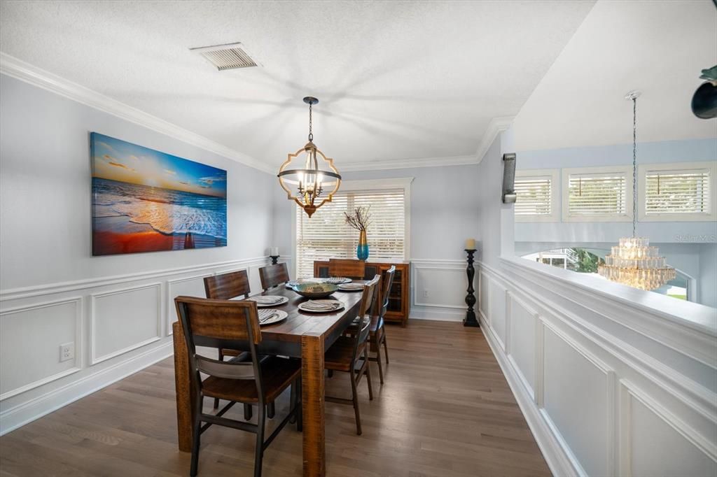 Chandelier, Dining room, Interior, Pendant Lights, Wood Texture Flooring