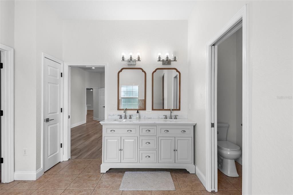Bathroom, Dual Sink Vanities, Interior, Wood Texture Flooring