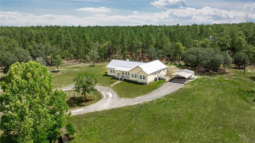 Exterior, Drone