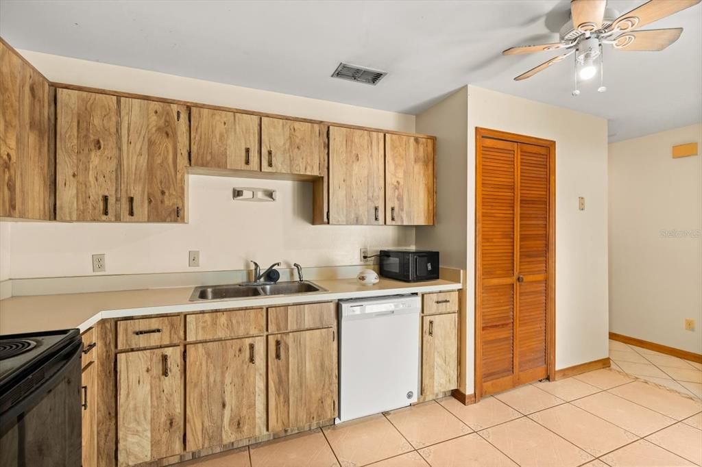 Interior, Kitchen
