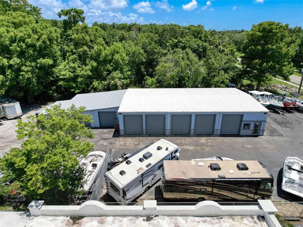 Exterior, Drone