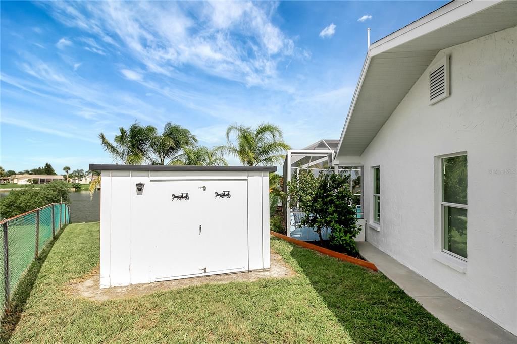Backyard, Exterior