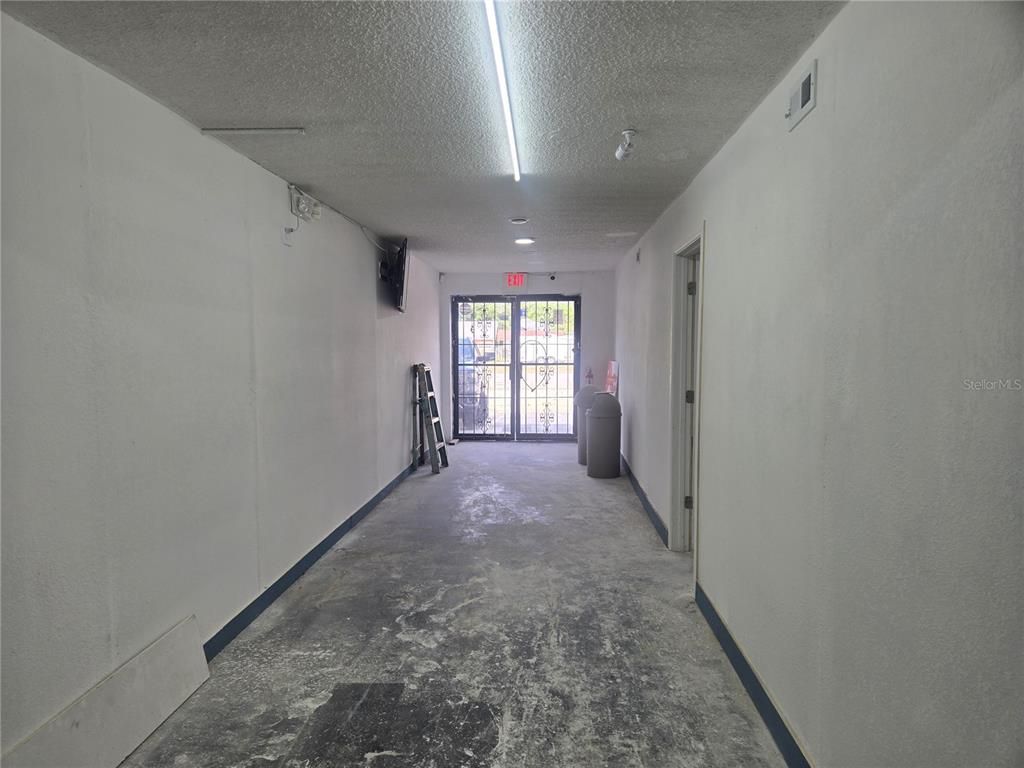Interior, Recessed Lighting