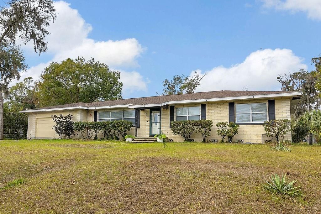 Attached, Backyard, Exterior, Facade, Ranch