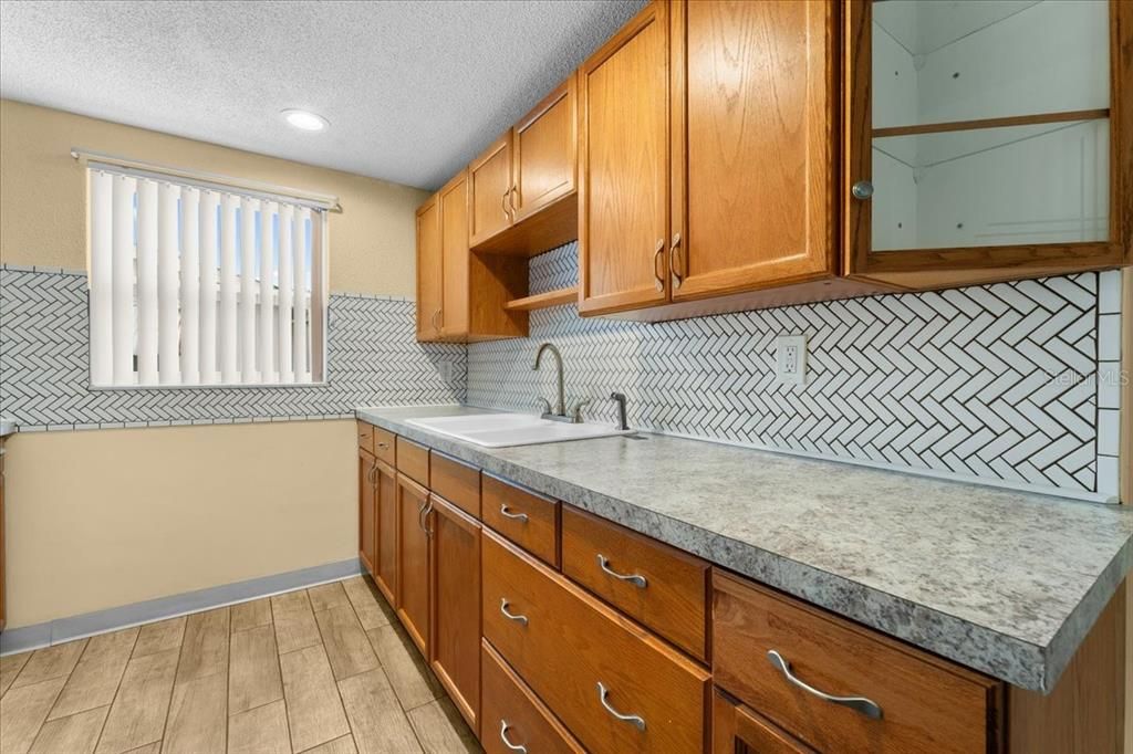 Interior, Kitchen, Recessed Lighting, Wood Texture Flooring