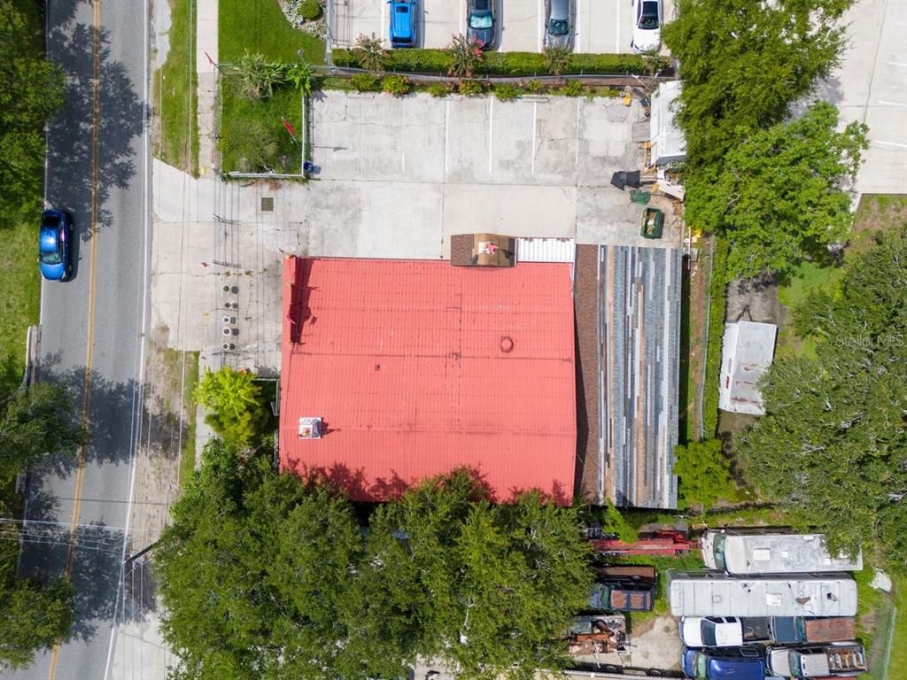 Exterior, Drone