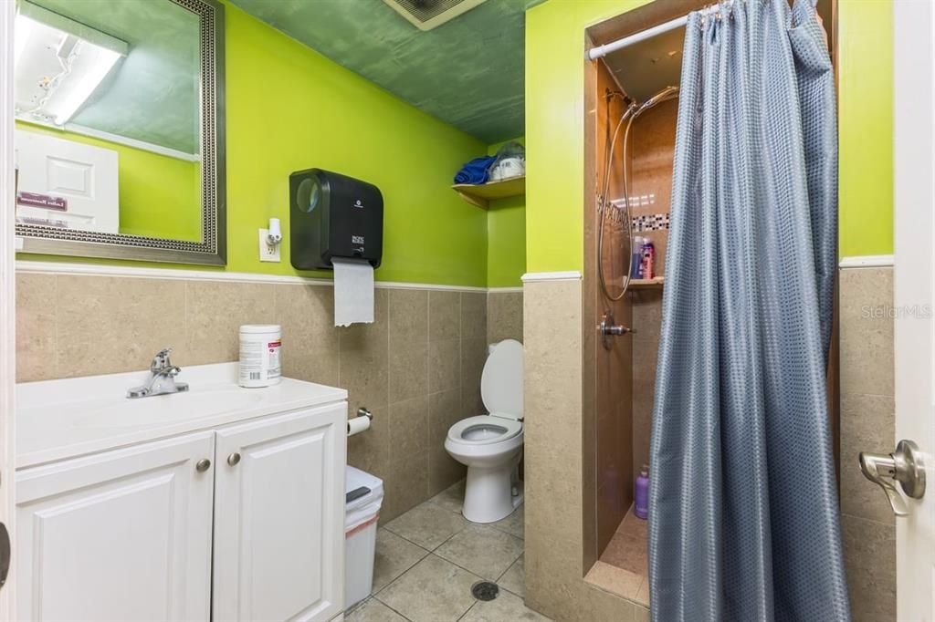 Bathroom, Interior