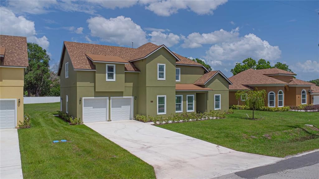 Attached, Backyard, Exterior, Facade, Mediterranean