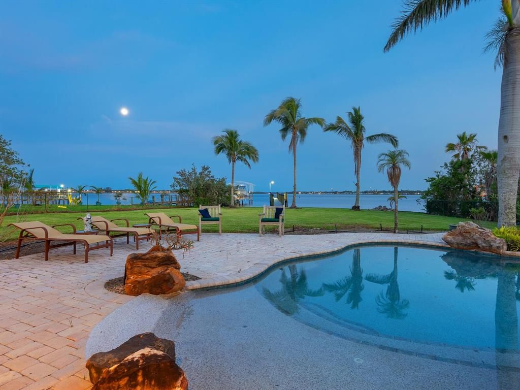 Exterior, Pool, Water