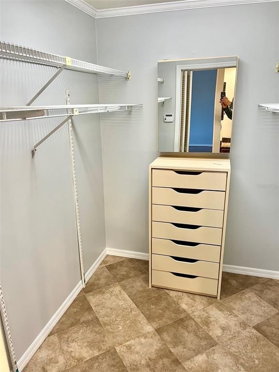 Interior, Walk-in Closets