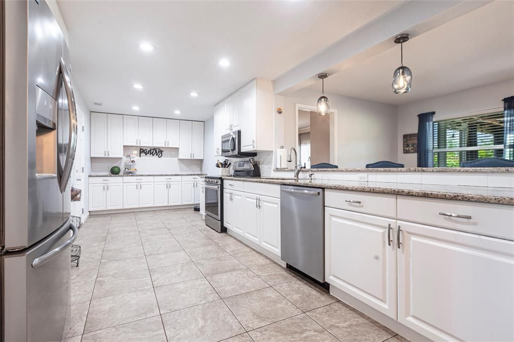 Interior, Kitchen, Pendant Lights, Recessed Lighting, Stainless Steel Appliances