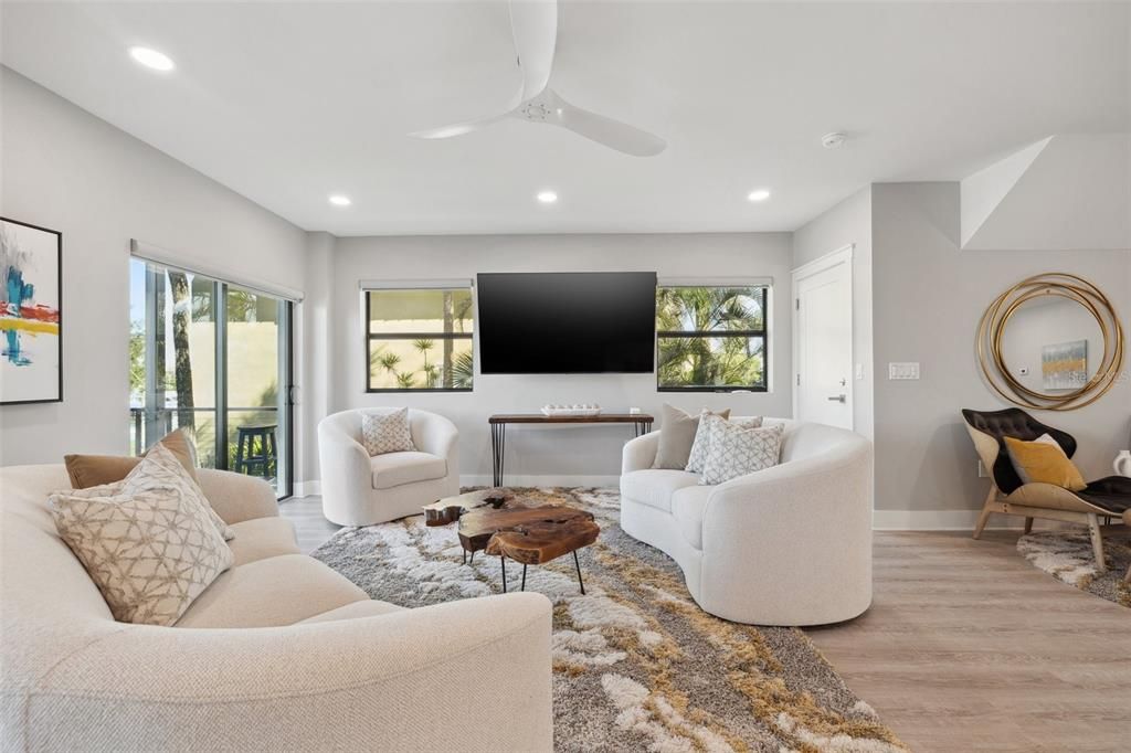 Interior, Living room, Recessed Lighting, Wood Texture Flooring