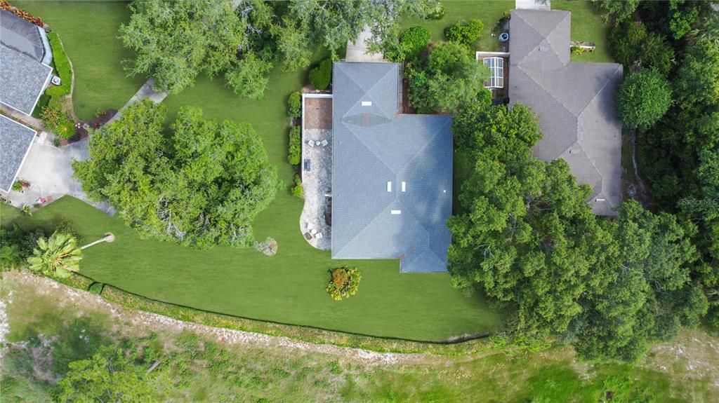 Exterior, Drone
