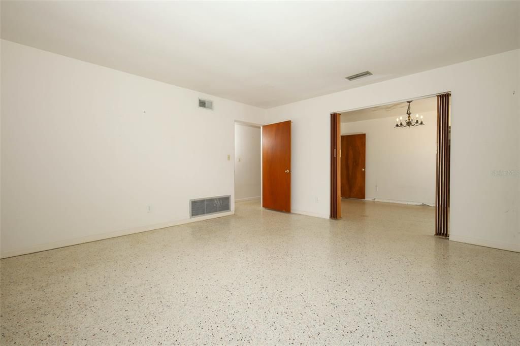 Chandelier, Empty room, Interior