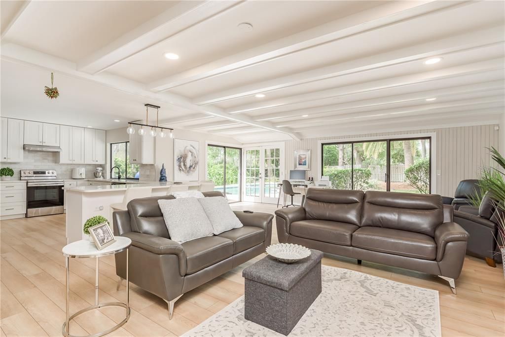 Dining room, Interior, Kitchen, Living room, Pendant Lights, Recessed Lighting, Stainless Steel Appliances, Wood Texture Flooring