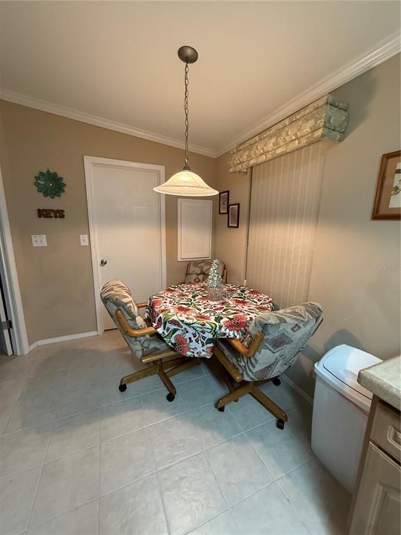 Dining room, Interior, Pendant Lights