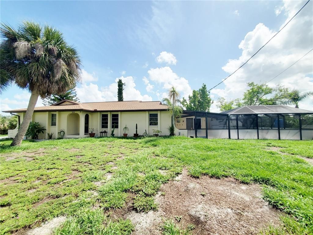 Backyard, Exterior