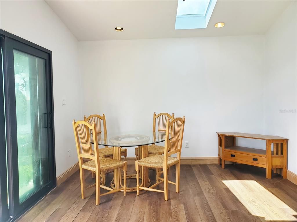 Dining room, Interior, Recessed Lighting, Wood Texture Flooring