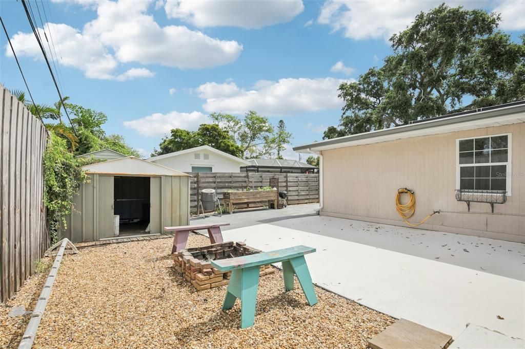 Backyard, Exterior