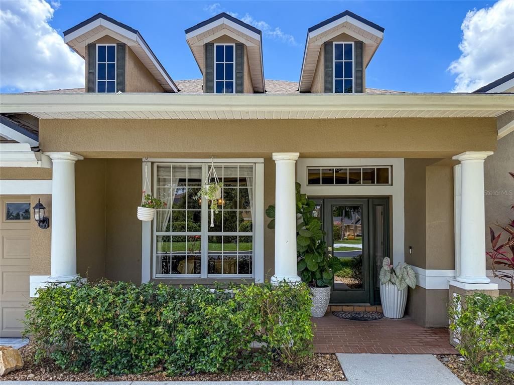 Exterior, Facade, American Craftsman