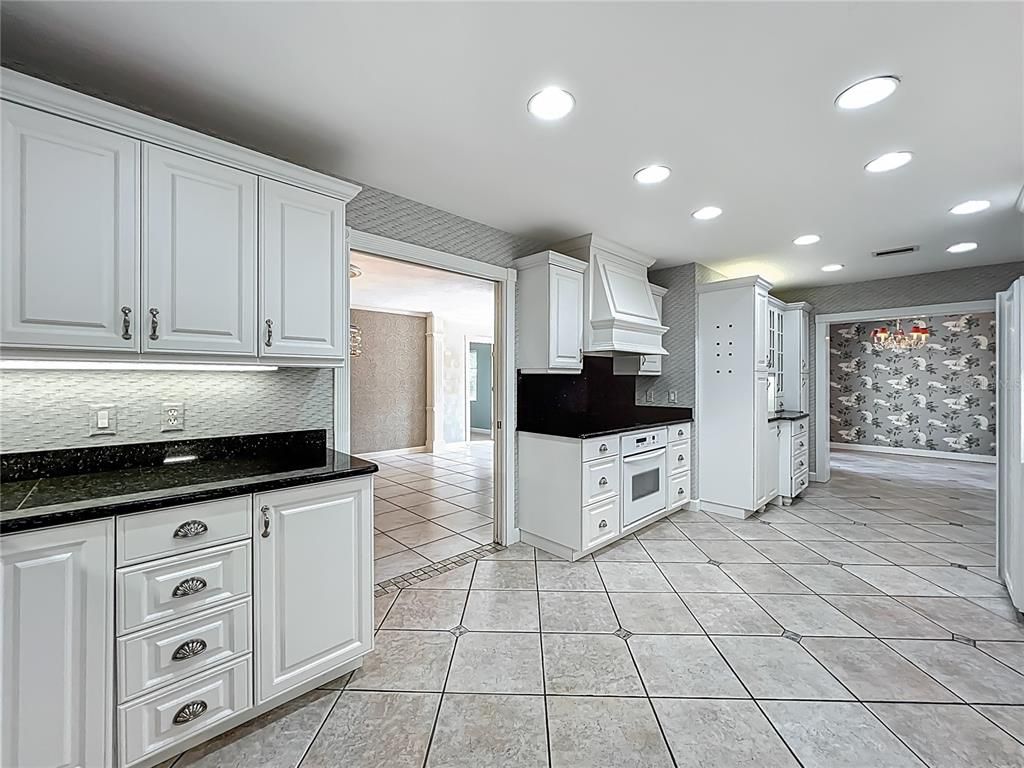 Interior, Kitchen, Recessed Lighting