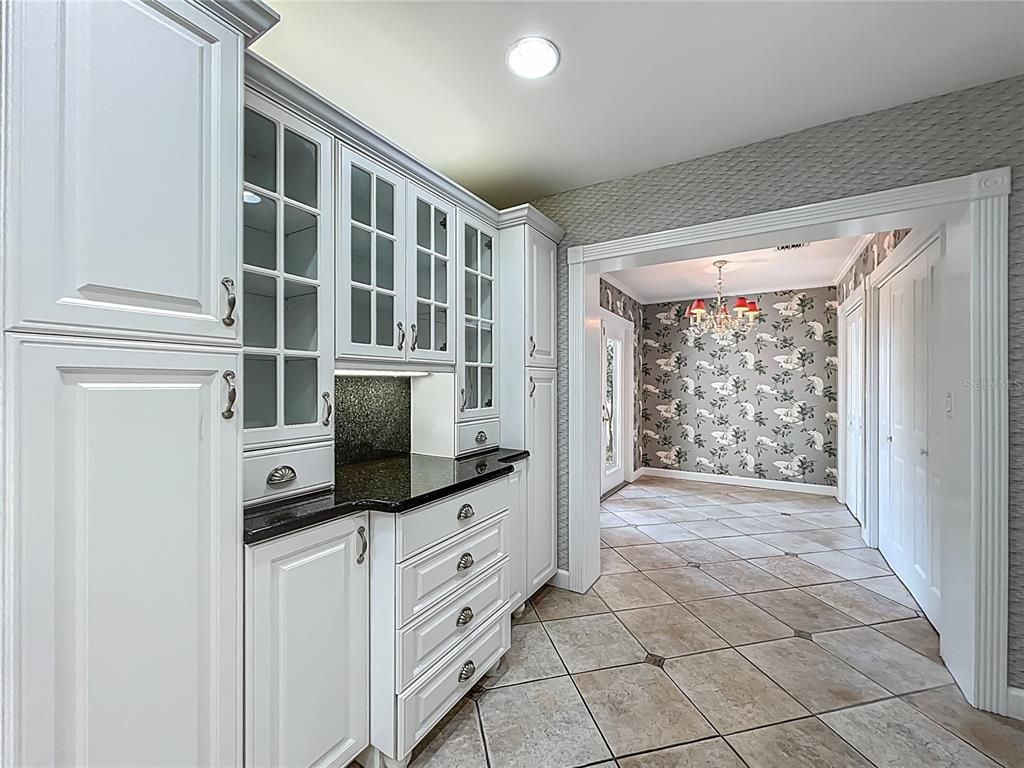 Chandelier, Interior, Recessed Lighting