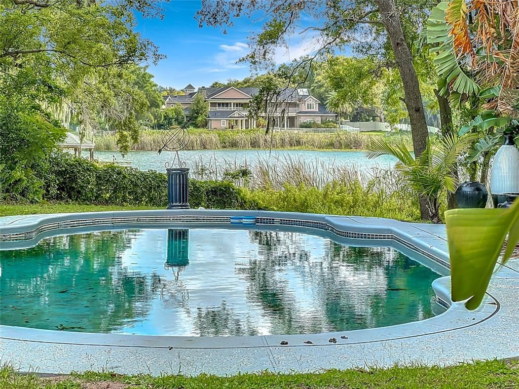 Exterior, Pool