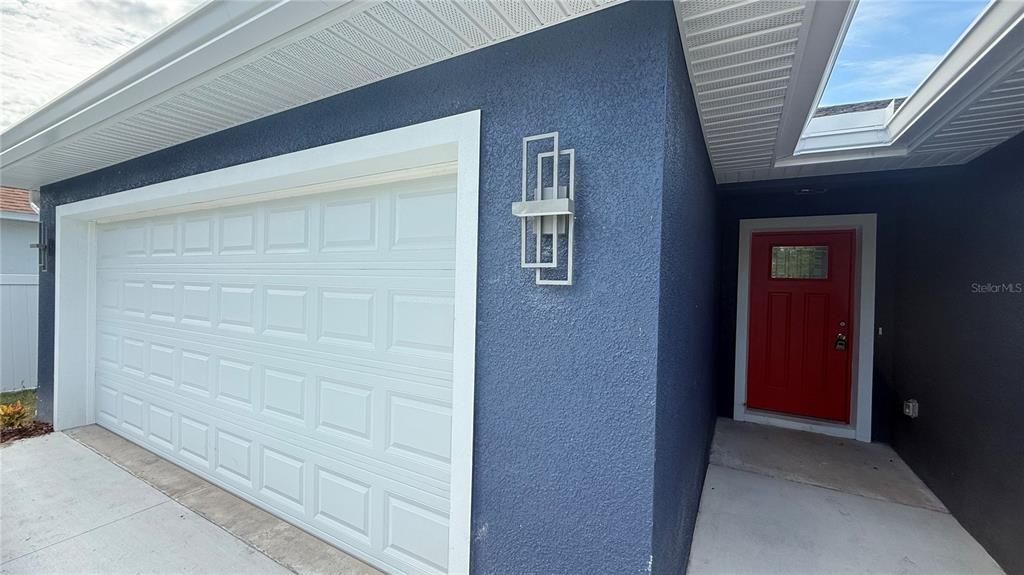 Detached Garage, Exterior