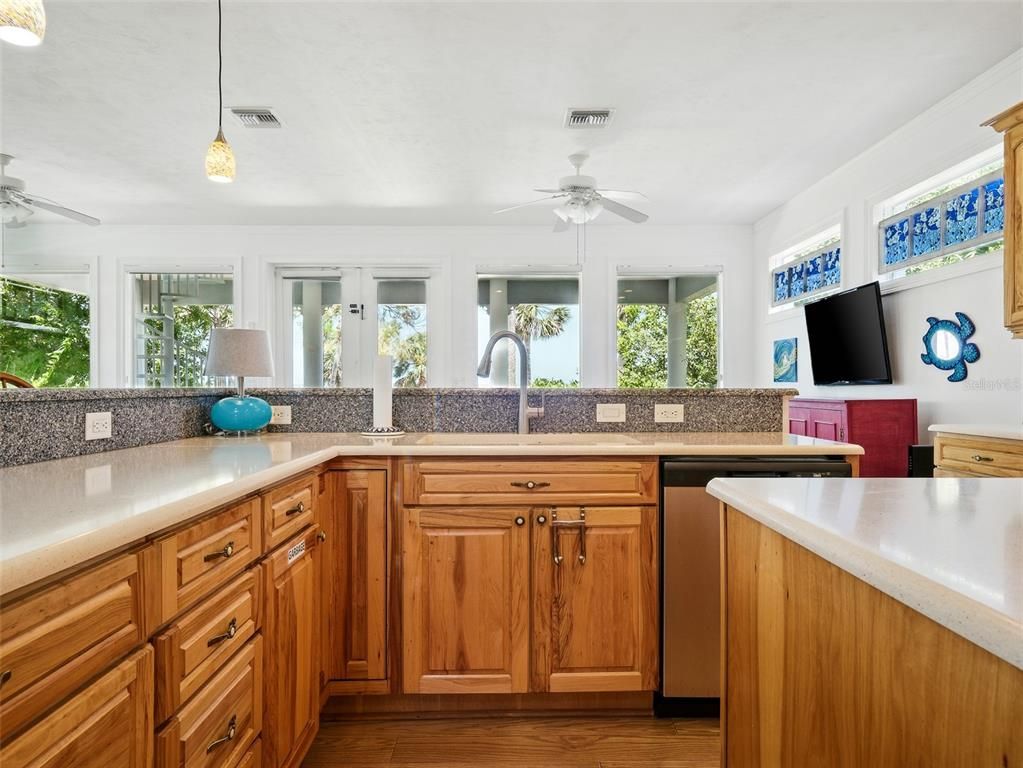 Interior, Kitchen, Pendant Lights, Wood Texture Flooring