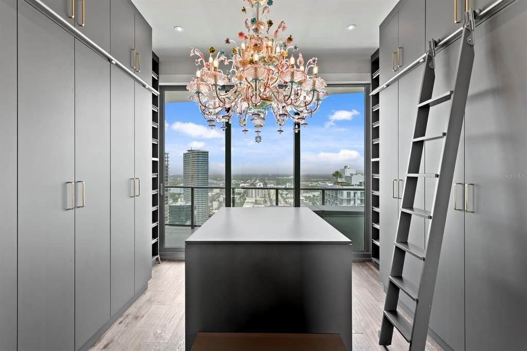 Chandelier, Interior, Recessed Lighting, Wood Texture Flooring