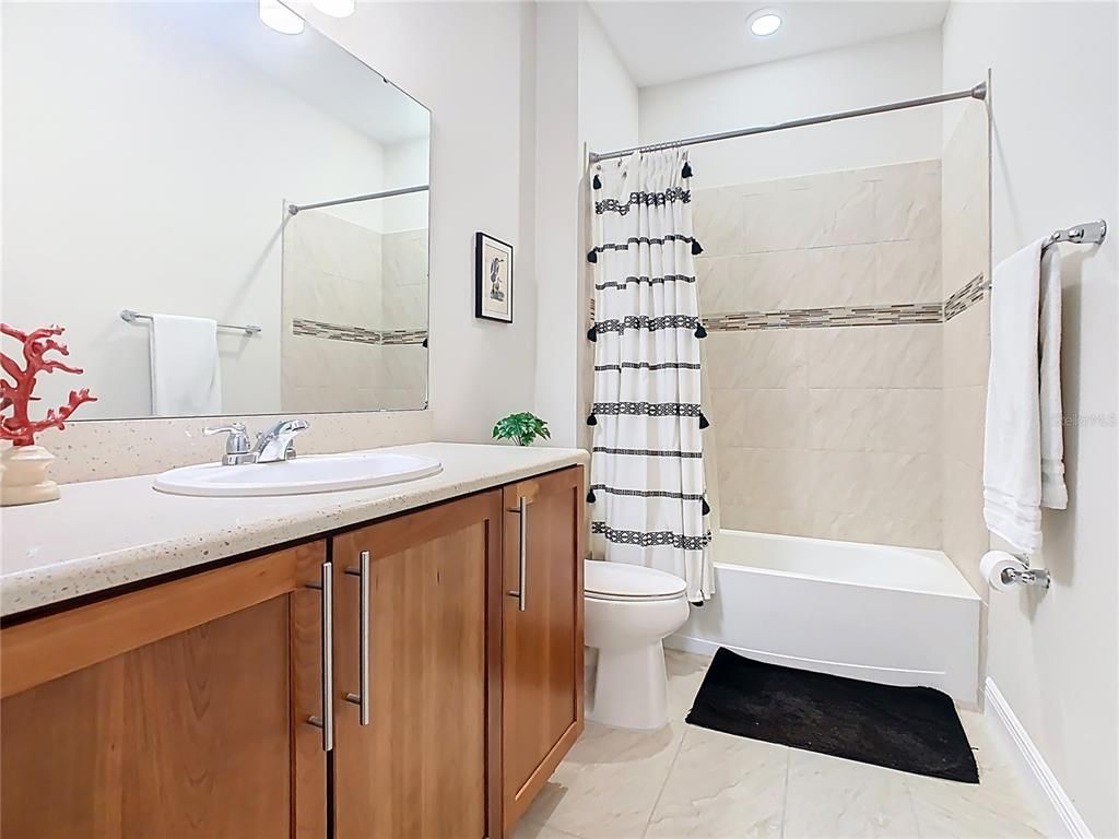 Bathroom, Interior, Marble, Recessed Lighting