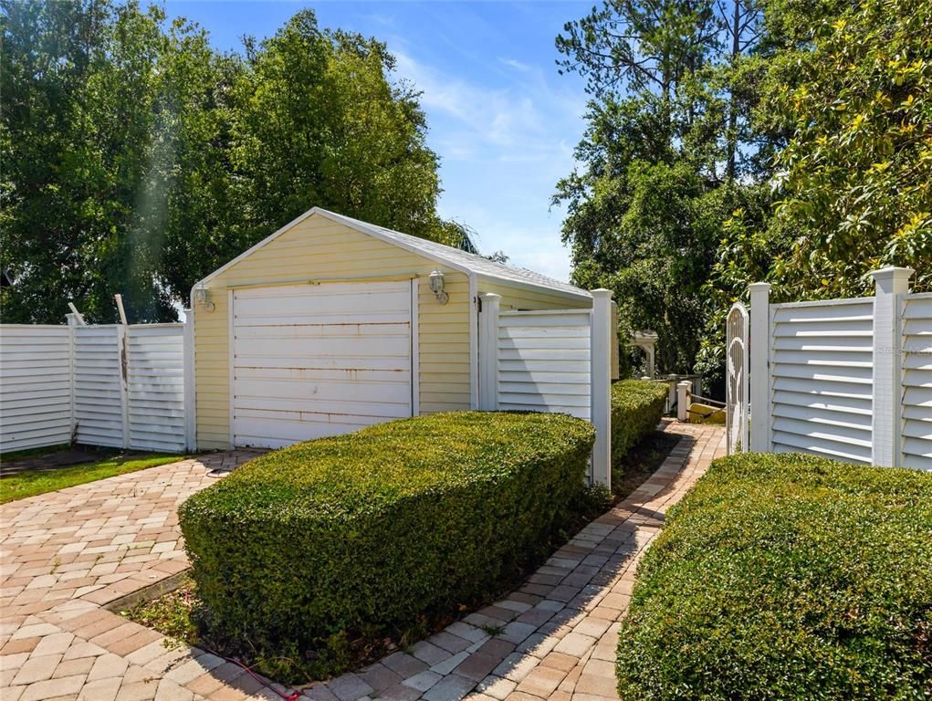 Backyard, Detached Garage, Exterior
