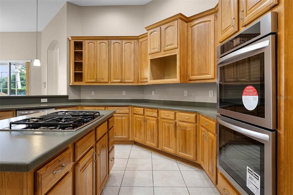 Interior, Kitchen, Pendant Lights, Stainless Steel Appliances