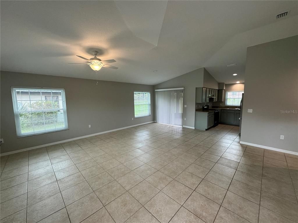 Empty room, Interior, Kitchen, Recessed Lighting