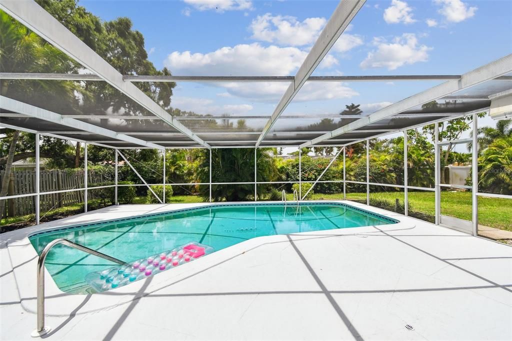 Glass Ceilings, Interior, Pool, Sun Room