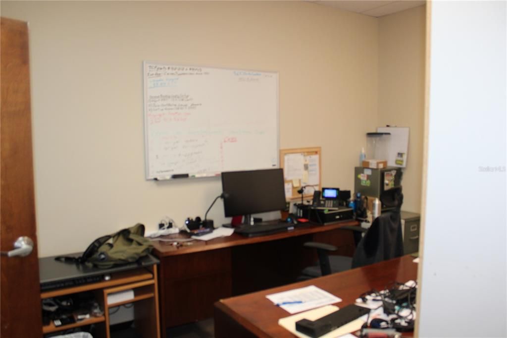 Home Office, Interior