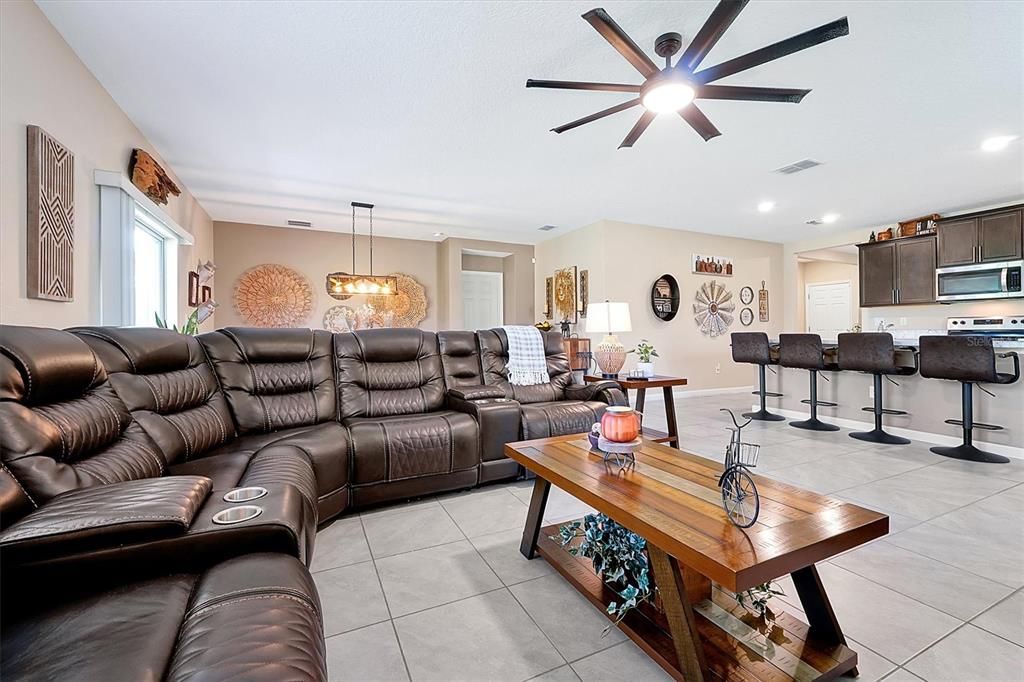 Interior, Kitchen, Living room, Pendant Lights, Recessed Lighting