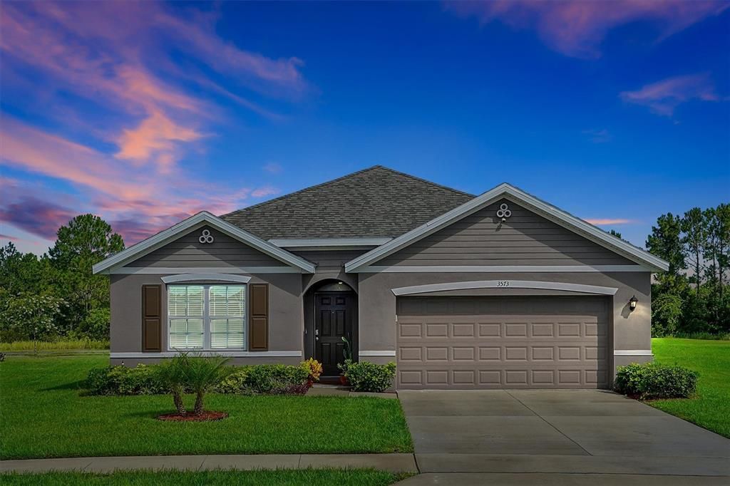 Attached, Exterior, Facade, American Craftsman