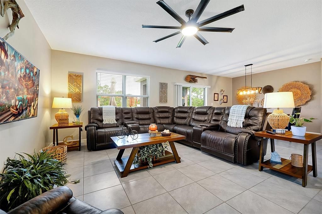 Interior, Living room, Pendant Lights