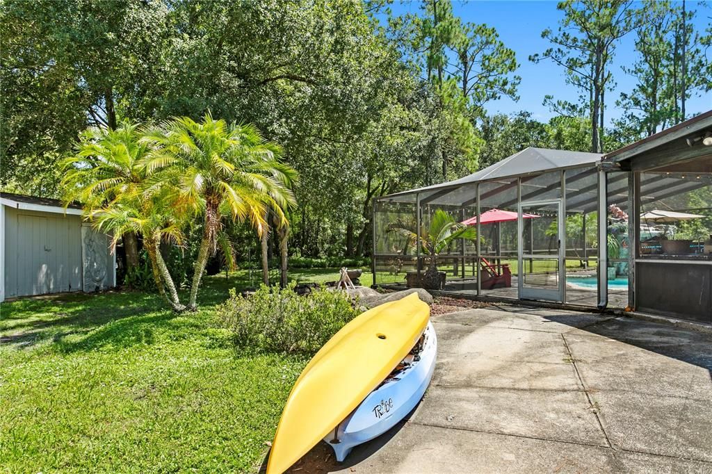 Backyard, Exterior
