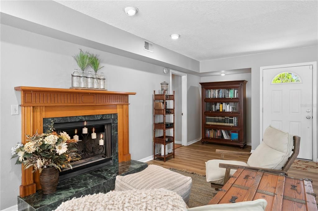 Fireplace, Interior, Living room, Recessed Lighting, Wood Texture Flooring