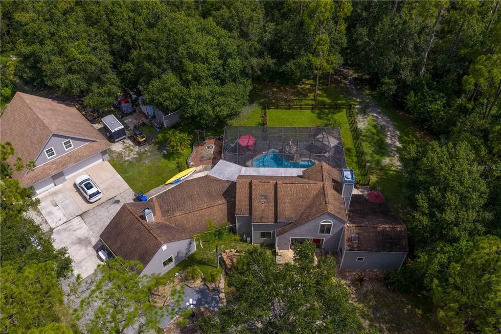 Exterior, Drone