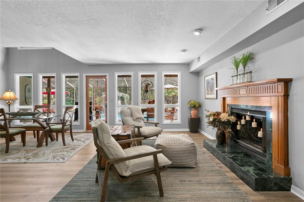Dining room, Fireplace, Interior, Recessed Lighting, Wood Texture Flooring