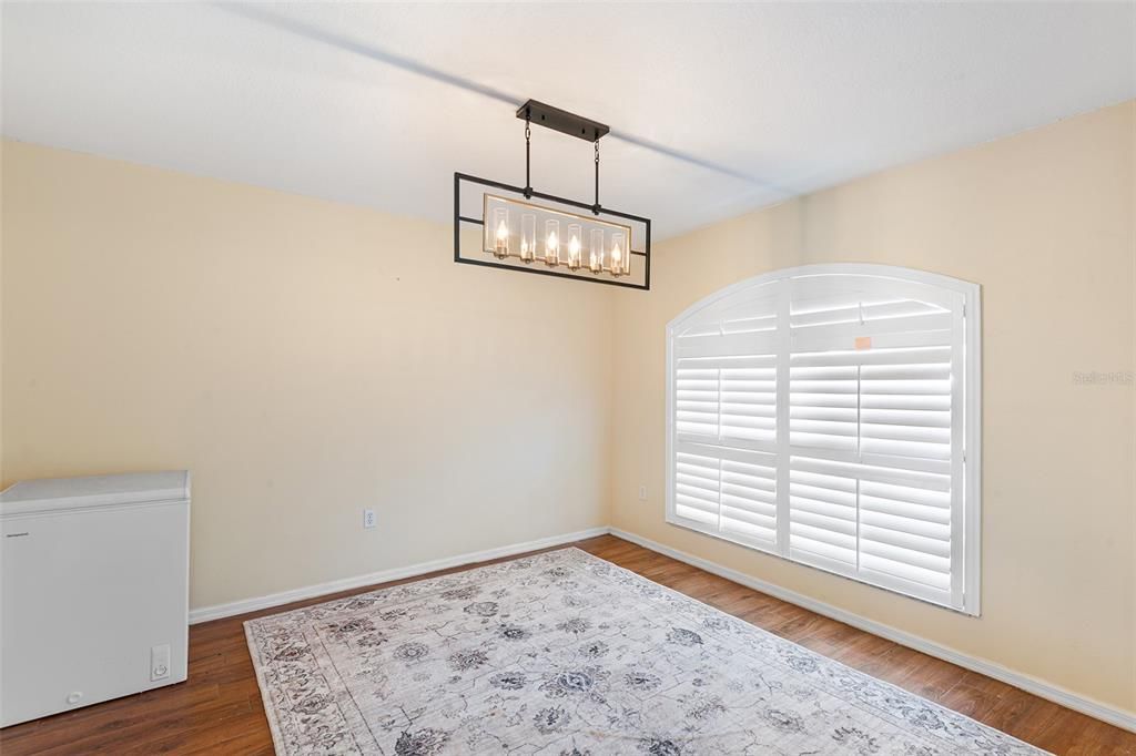 Empty room, Interior, Pendant Lights, Wood Texture Flooring