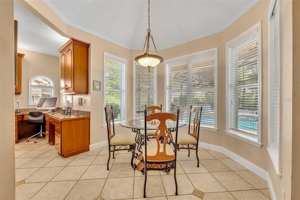 Dining room, Interior, Pendant Lights