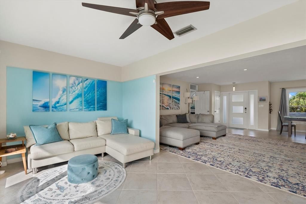 Interior, Living room, Recessed Lighting