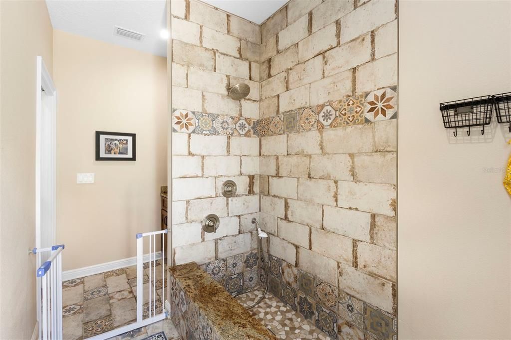 Bathroom, Interior, Stone Walls