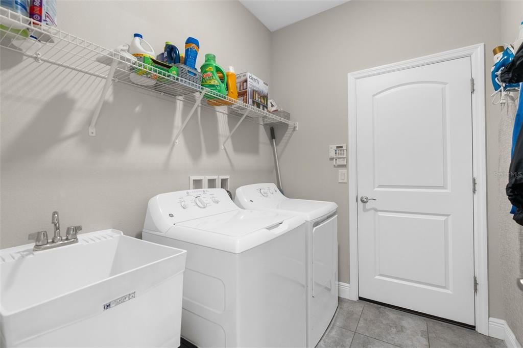 Interior, Washer