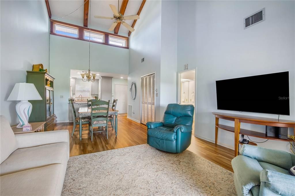 Chandelier, Dining room, Interior, Living room, Recessed Lighting, Wood Texture Flooring